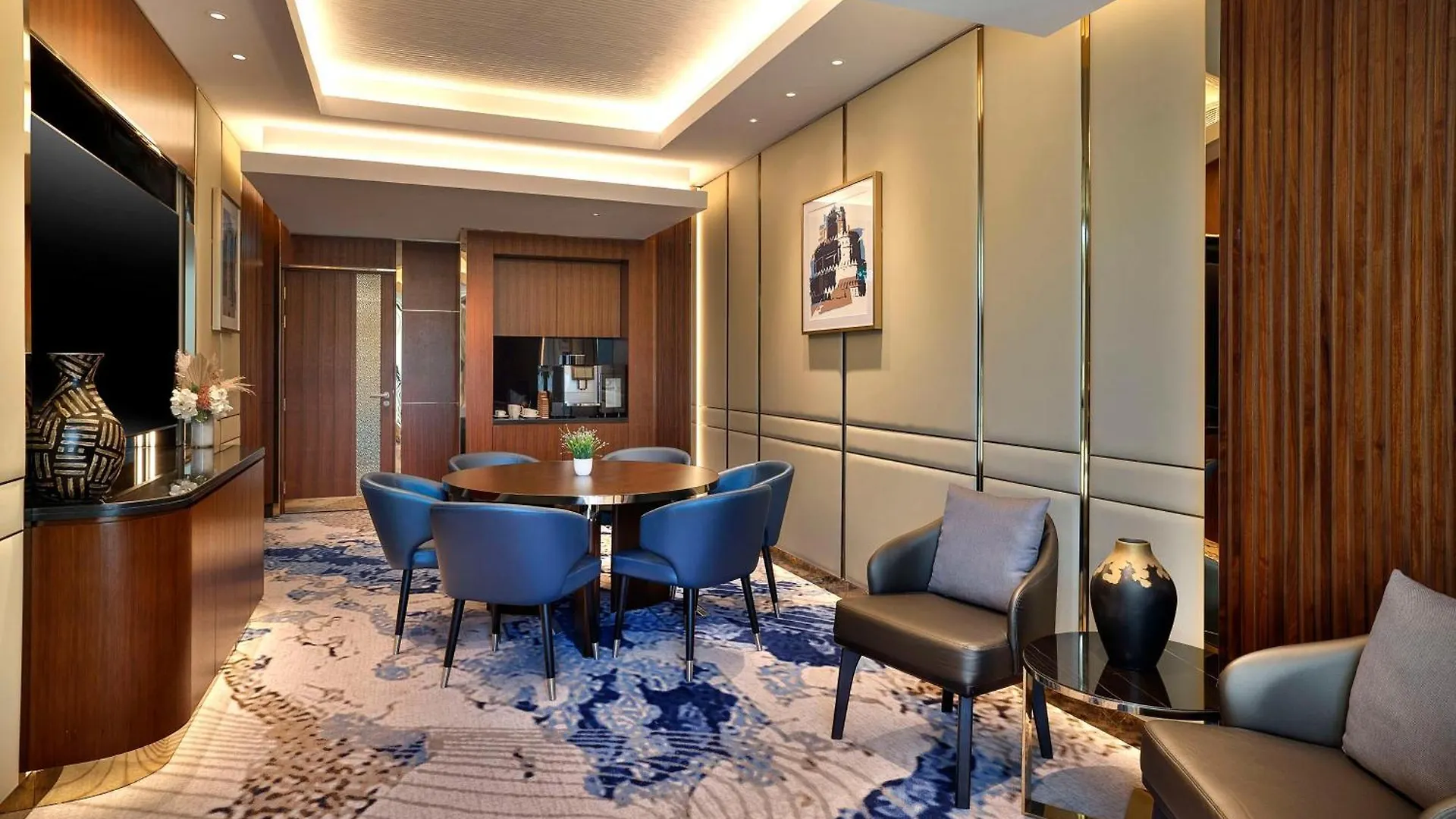 Hilton Dubai Jumeirah 5*,